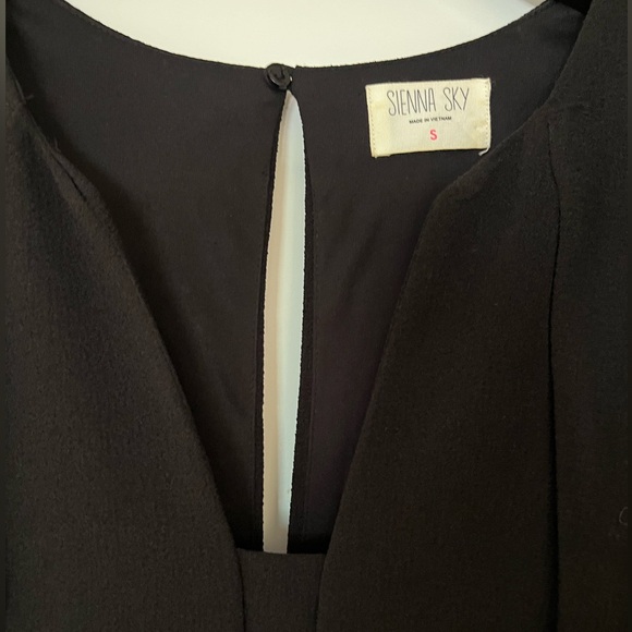 Sienna Sky: Zip-Up Jumpsuit - Picture 5 of 6